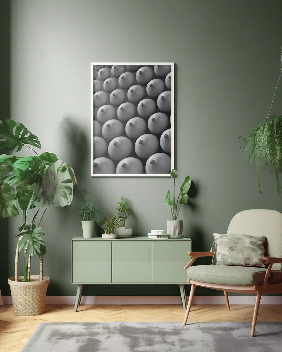 Nybakade Frallor - Poster - Abstrakt konst. Ett bildmontage i svartvitt med en mängd kvinnobröst som ser ut som nybakade frallor på en bakplåt - Ramexempel